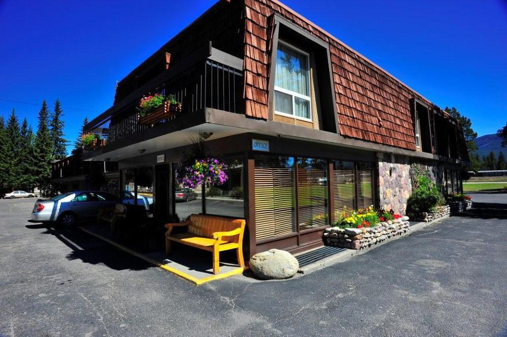 Tonquin Inn Jasper Exterior foto